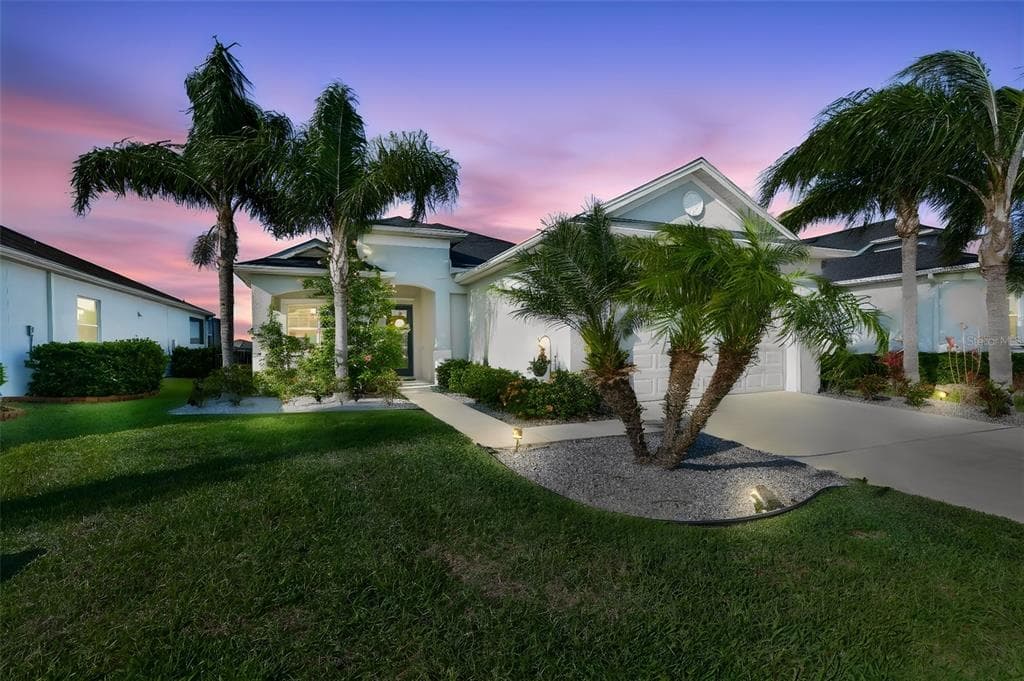 12421 GLENRIDGE LANE photo 1
