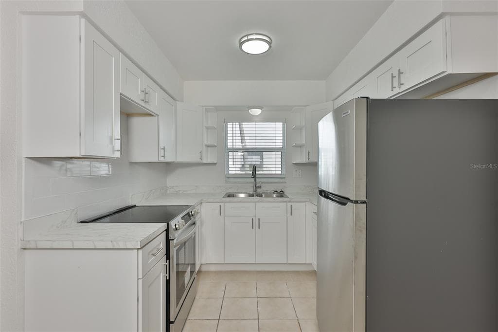 4565 DUHME ROAD 106 photo 9
