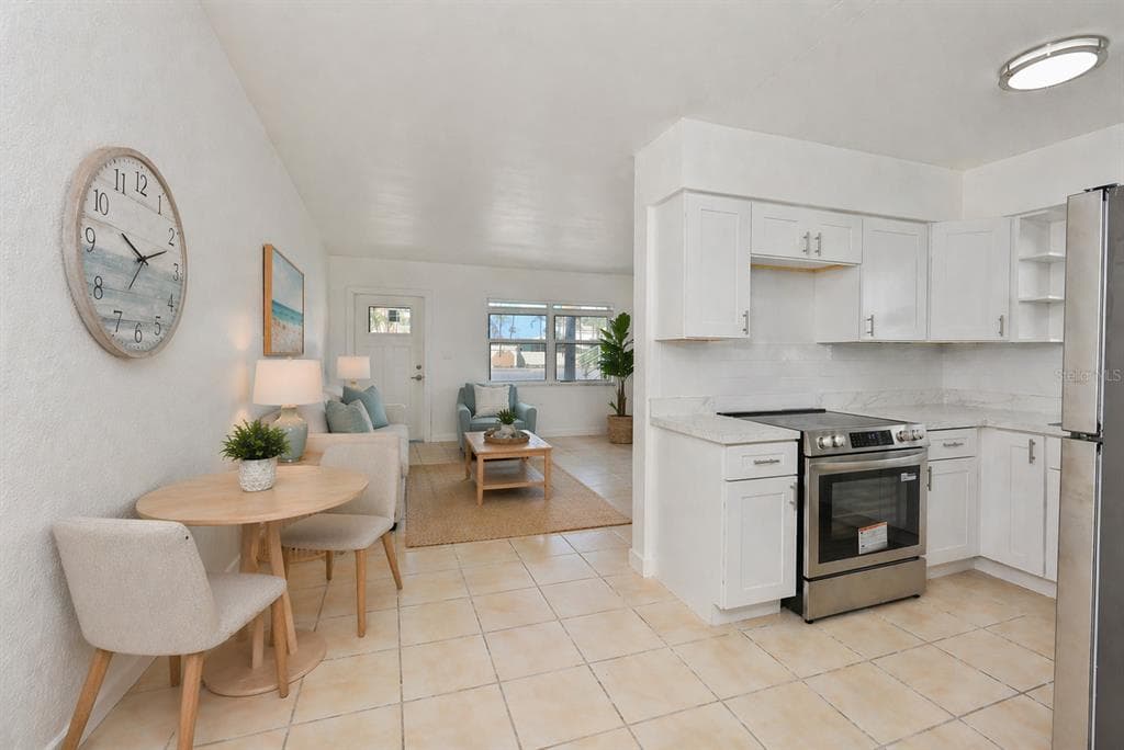 4565 DUHME ROAD 106 photo 8