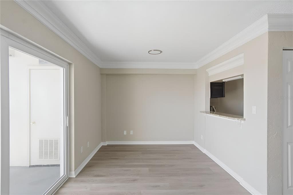 145 N HALIFAX AVENUE 602 photo 24