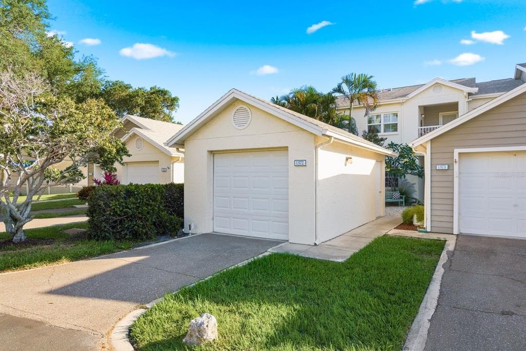 11510 SHIPWATCH DRIVE 1372 photo 3