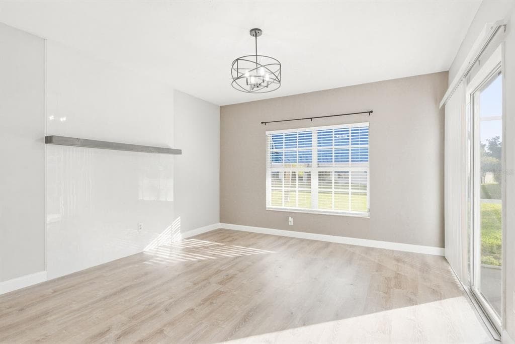 11510 SHIPWATCH DRIVE 1372 photo 24
