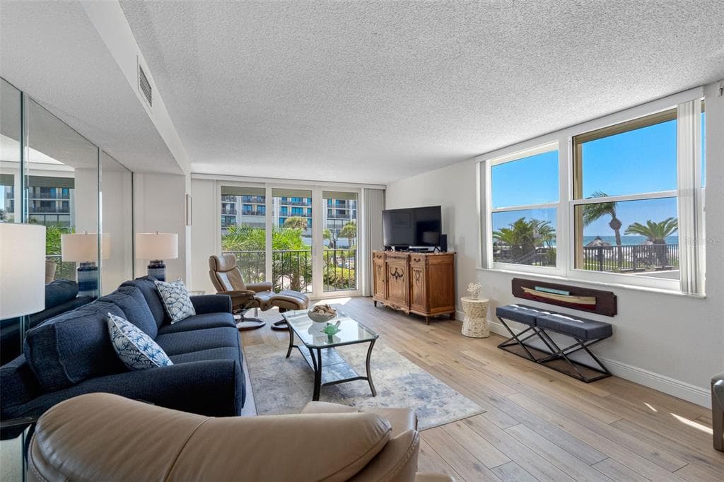 1400 GULF BOULEVARD 101 photo 13