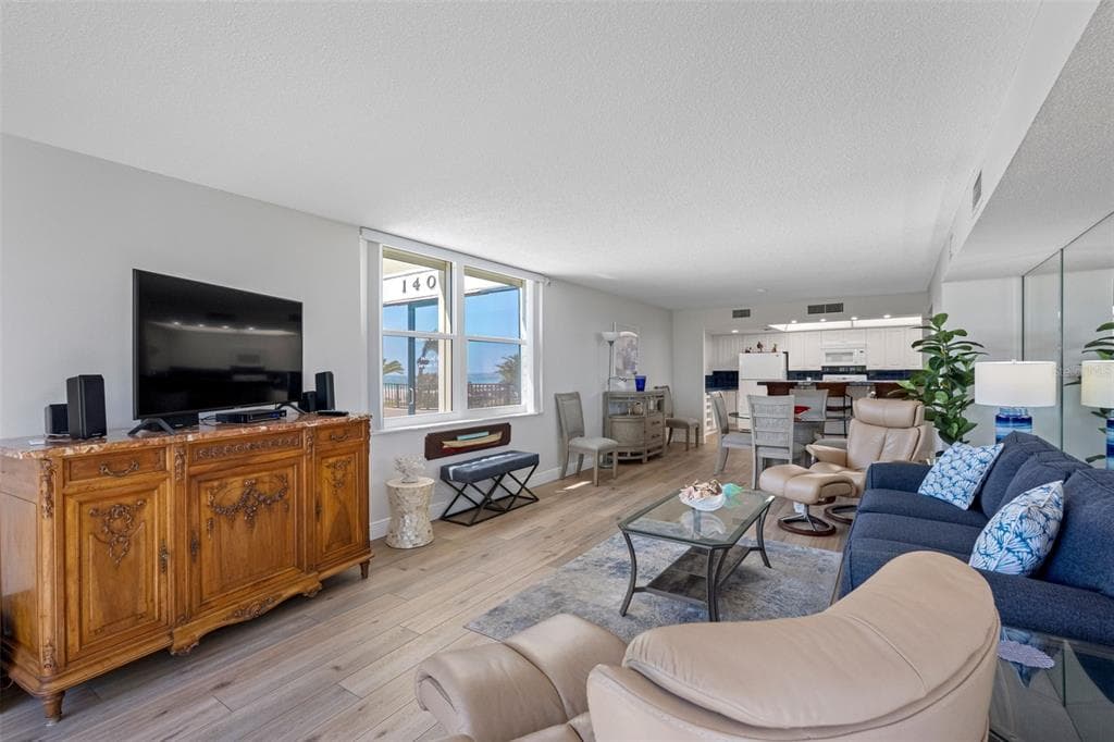 1400 GULF BOULEVARD 101 photo 18