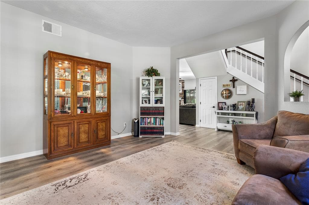 1140 GALLANT FOX WAY photo 12