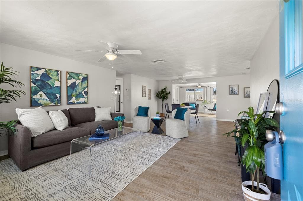 5041 BAY BOULEVARD photo 2