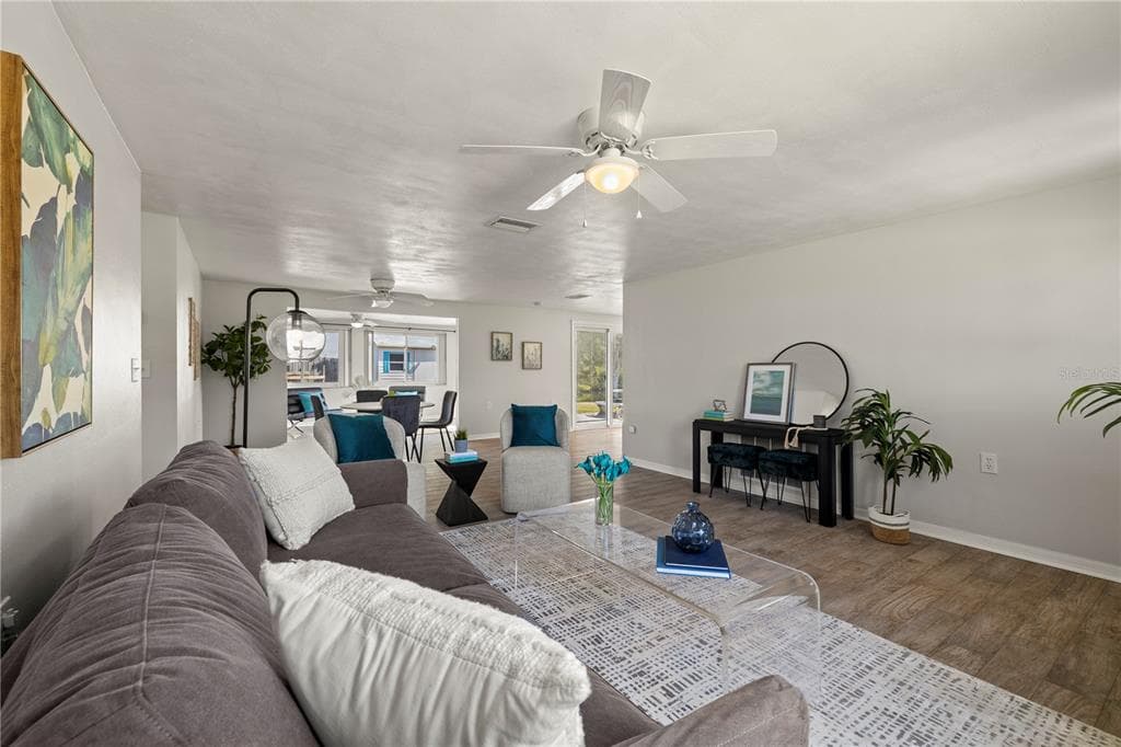 5041 BAY BOULEVARD photo 4