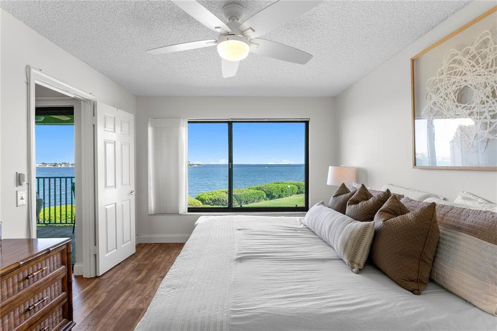 6104 PALMA DEL MAR BOULEVARD S 210 photo 23