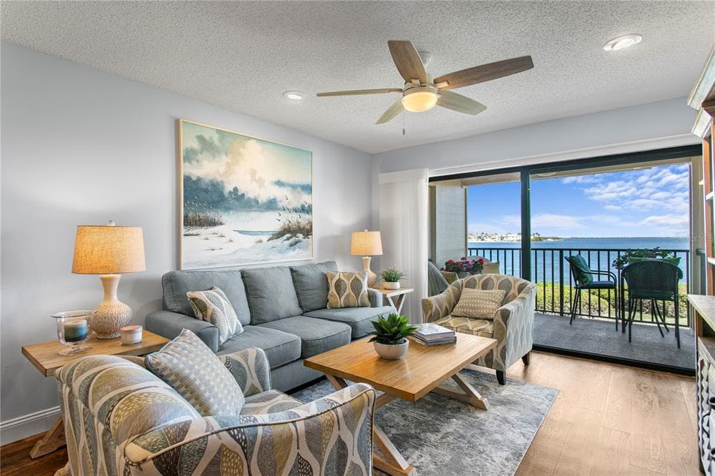 6104 PALMA DEL MAR BOULEVARD S 210 photo 6