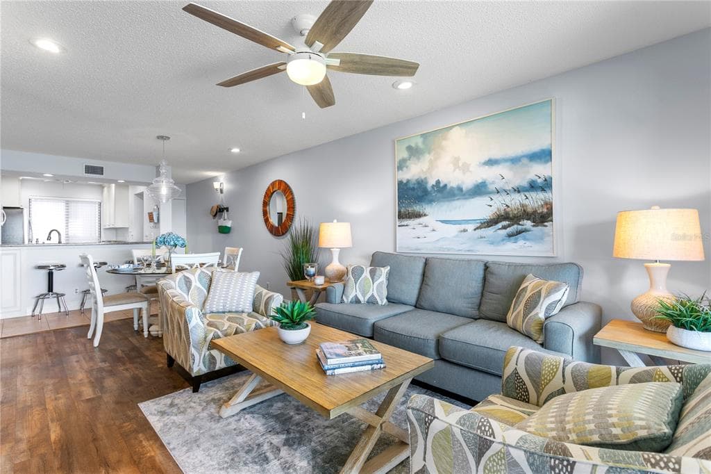 6104 PALMA DEL MAR BOULEVARD S 210 photo 13