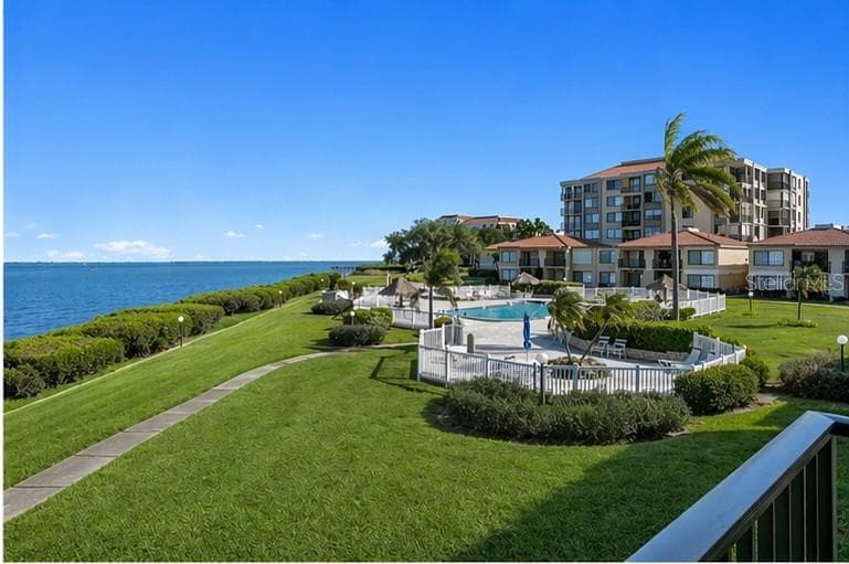 6104 PALMA DEL MAR BOULEVARD S 210 photo 11
