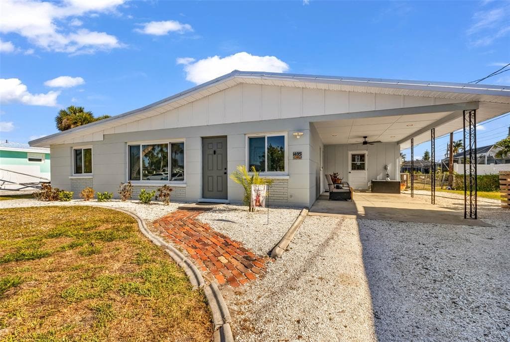 1495 S MARYKNOLL ROAD 2