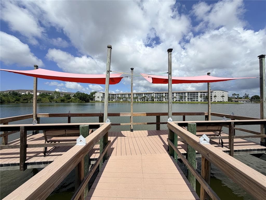 3621 LAKE BAYSHORE DRIVE J-403 photo 2