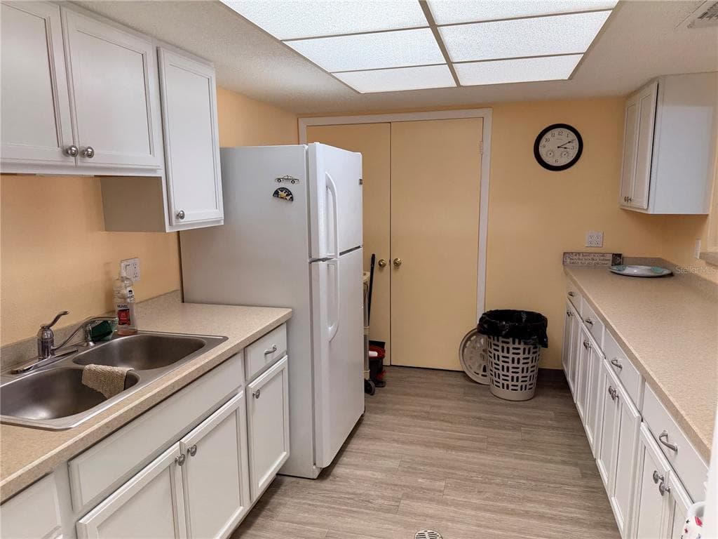 3621 LAKE BAYSHORE DRIVE J-403 photo 9