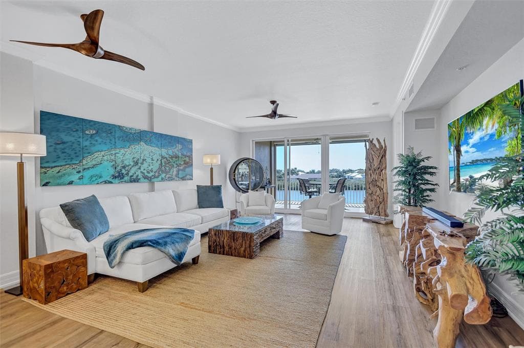 5100 JESSIE HARBOR DRIVE 304 photo 1