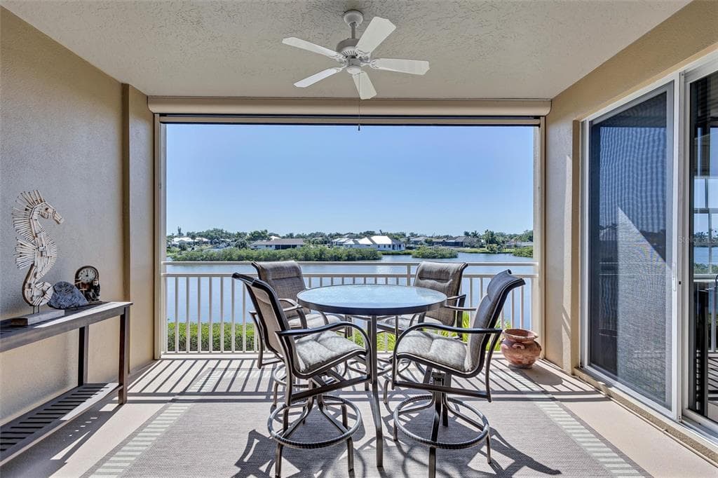 5100 JESSIE HARBOR DRIVE 304 photo 10