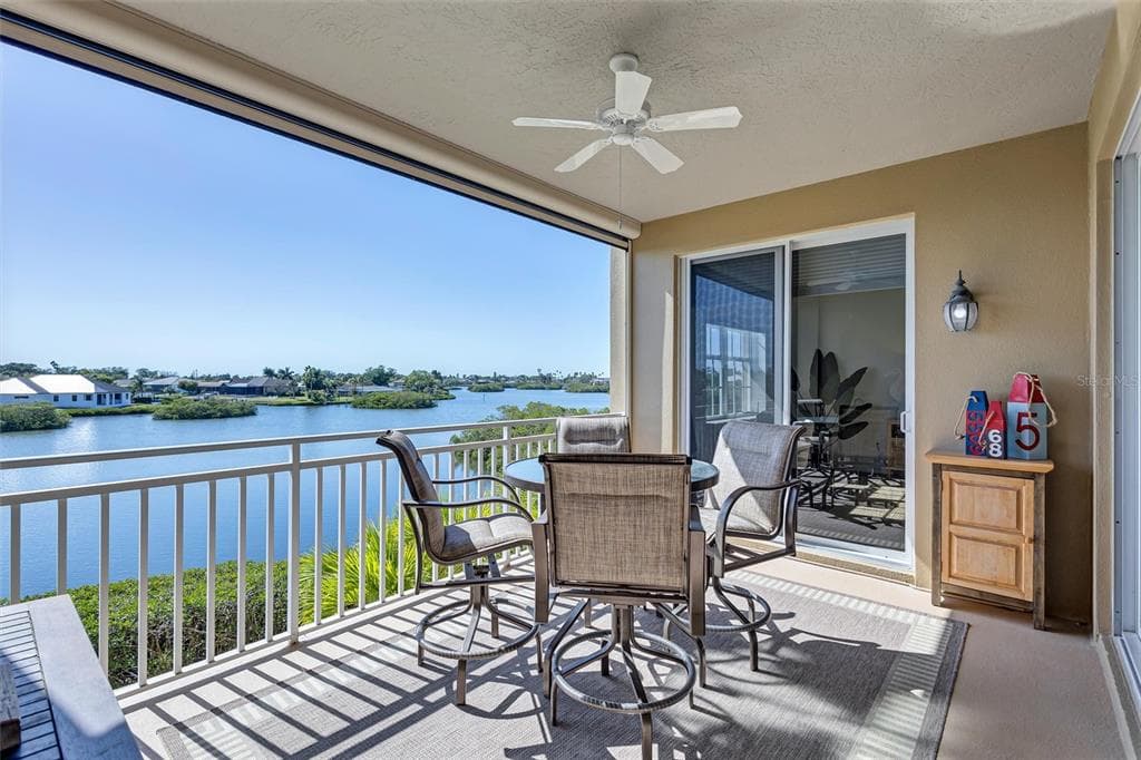 5100 JESSIE HARBOR DRIVE 304 photo 11
