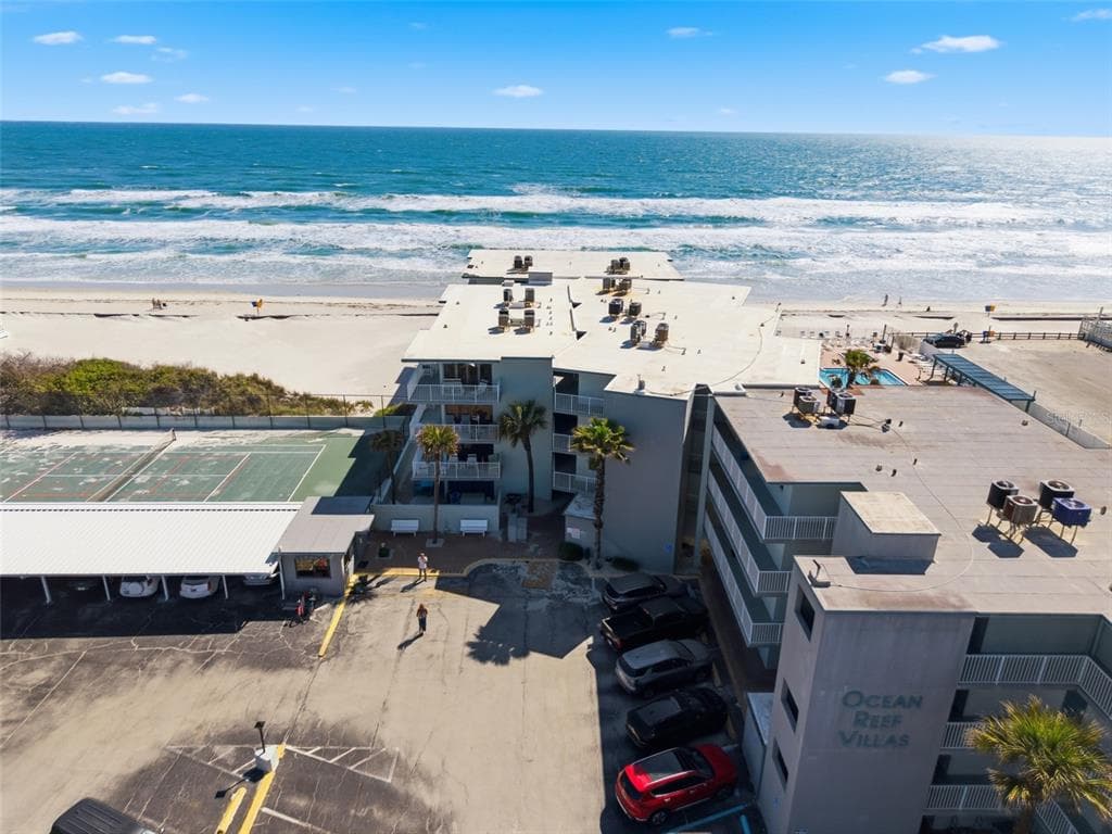 1571 S ATLANTIC AVENUE 2120 photo 3