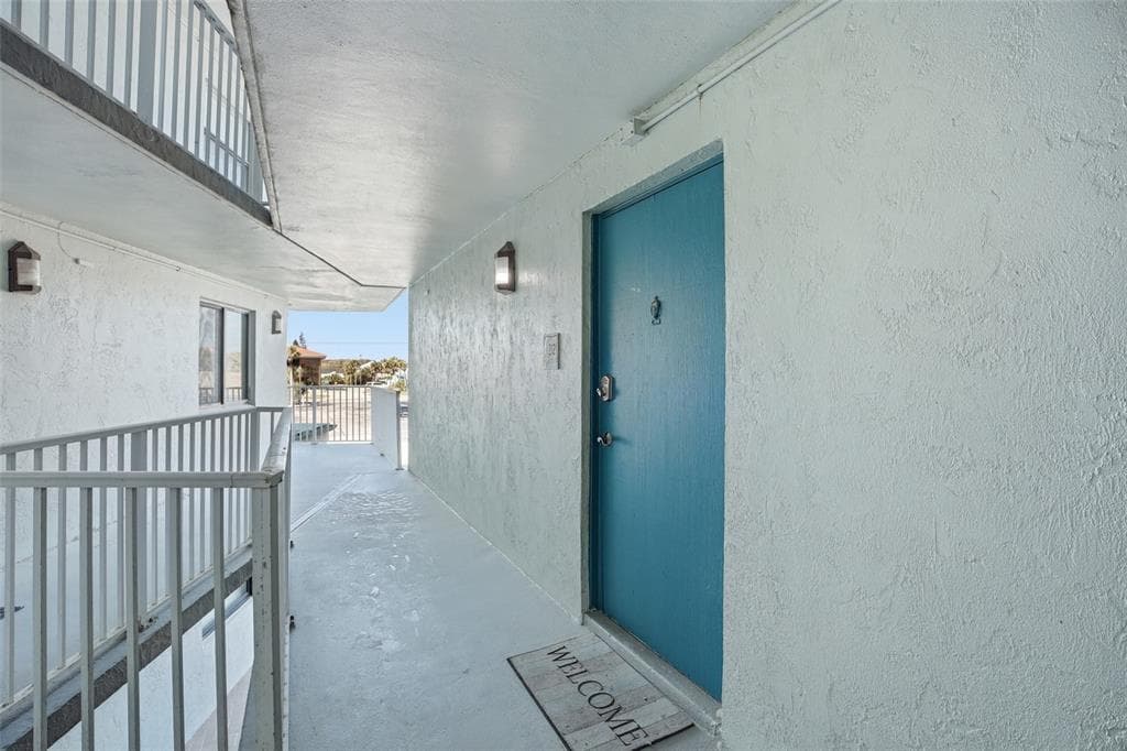 1571 S ATLANTIC AVENUE 2120 photo 4