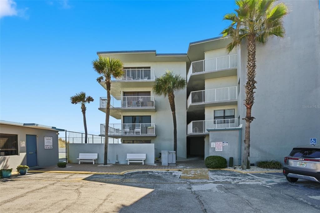 1571 S ATLANTIC AVENUE 2120 photo 21