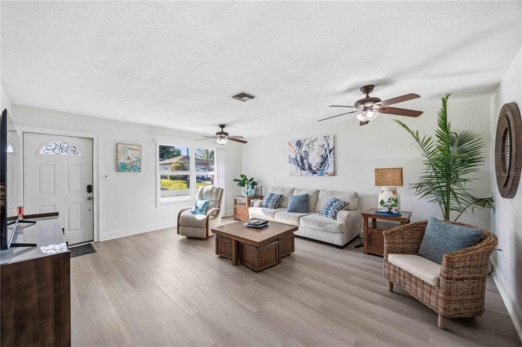 5281 BOYLE TERRACE photo 9