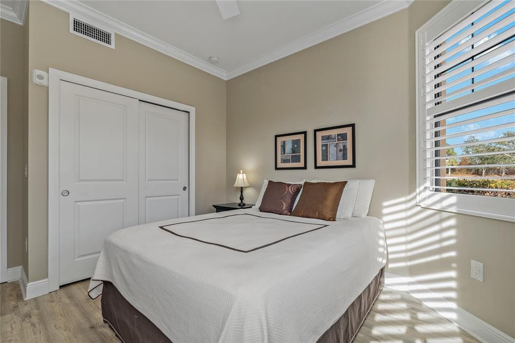 23085 BANBURY WAY 103 photo 23