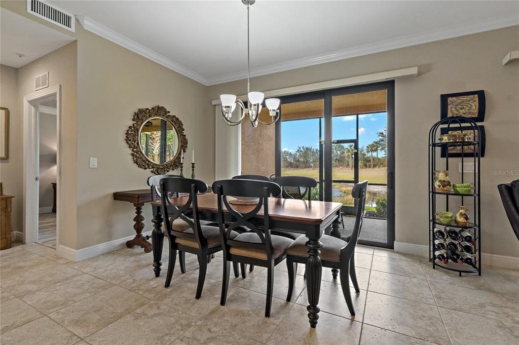 23085 BANBURY WAY 103 photo 8