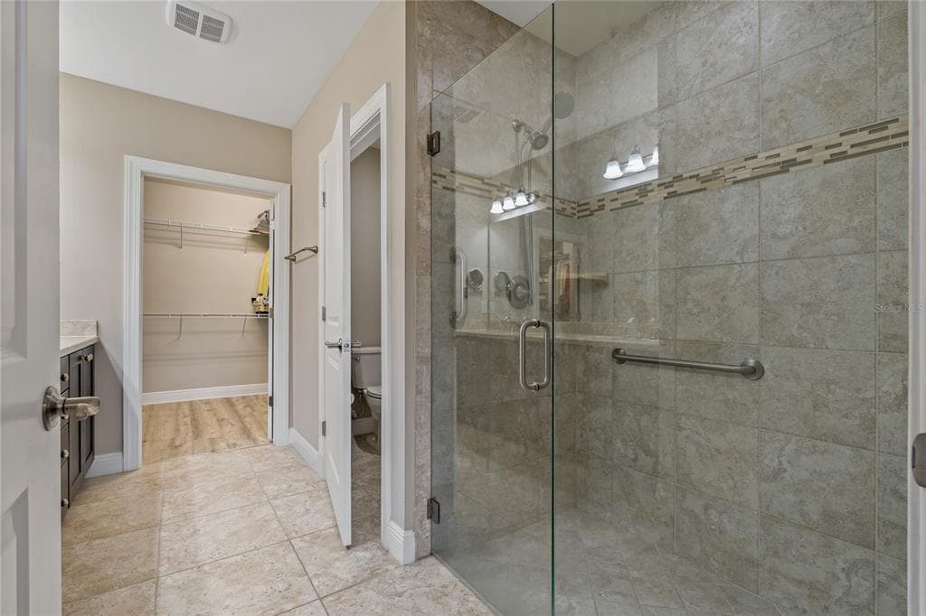 23085 BANBURY WAY 103 photo 21