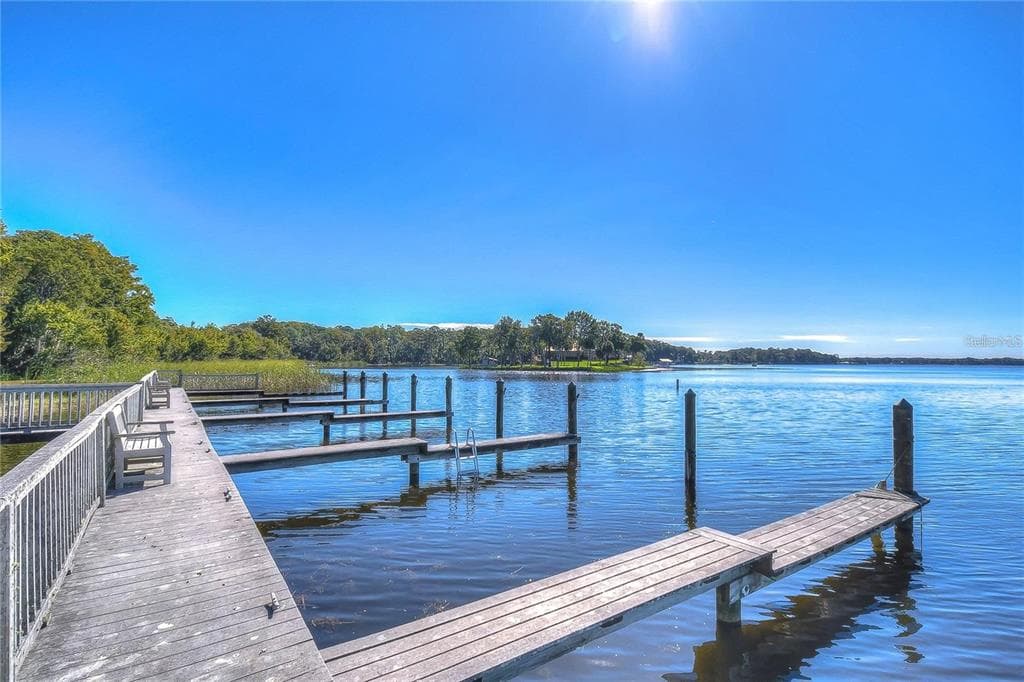 2158 TARPON LANDINGS DRIVE photo 5