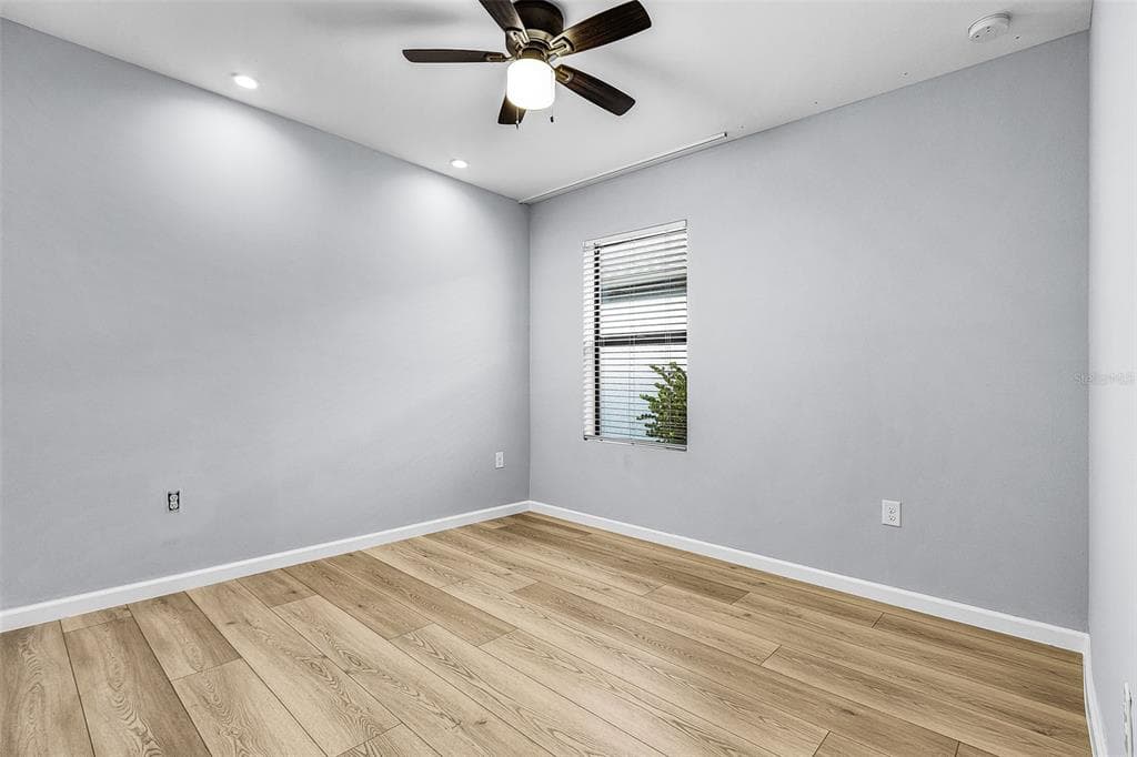16033 BEACHBERRY DRIVE photo 15