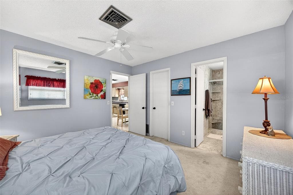 1255 LINCOLN DRIVE photo 14