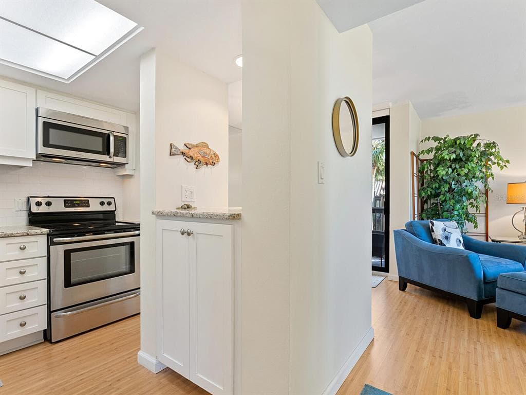 22 SANDY COVE ROAD APT 203 photo 12
