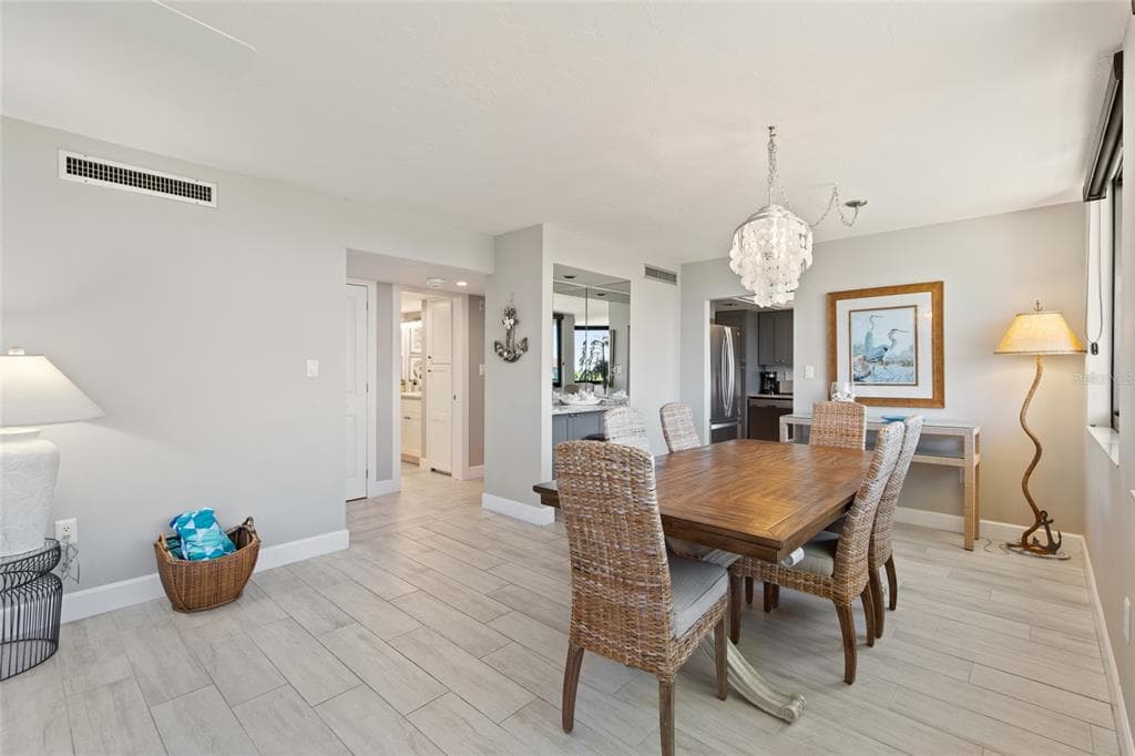 6266 MIDNIGHT PASS ROAD 404 photo 16