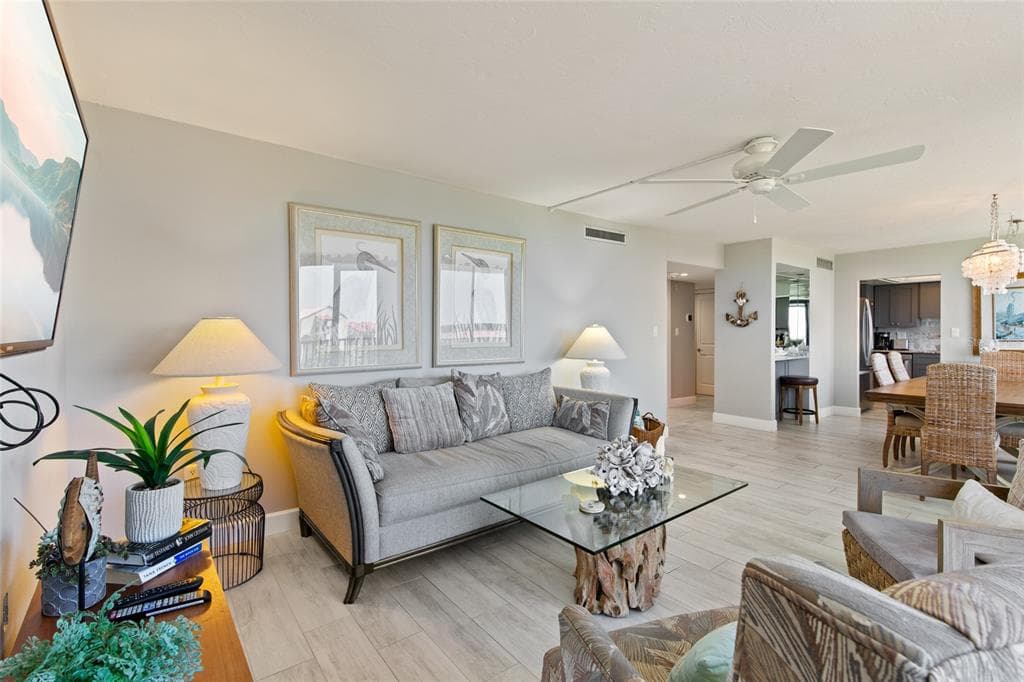 6266 MIDNIGHT PASS ROAD 404 photo 12