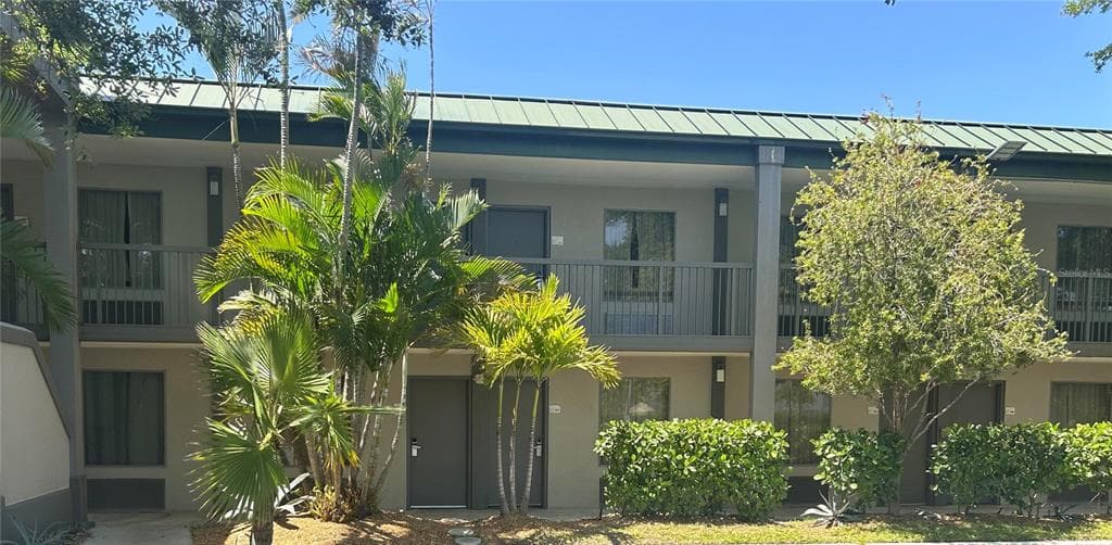 7150 N TAMIAMI TRAIL S-604 photo 1