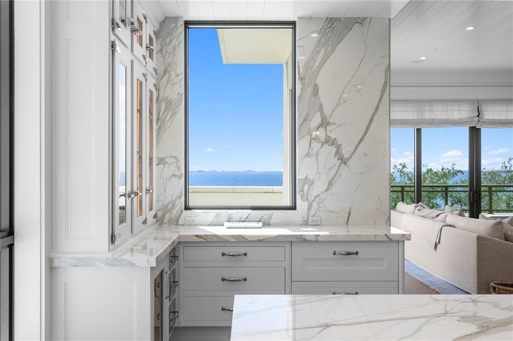 2103 BAYSHORE BOULEVARD 504 photo 9