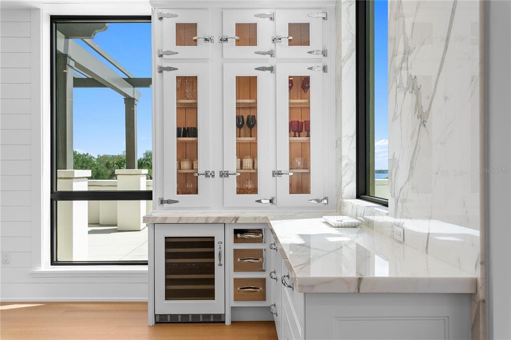 2103 BAYSHORE BOULEVARD 504 photo 8