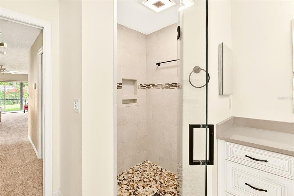 6517 THOROUGHBRED LOOP photo 12