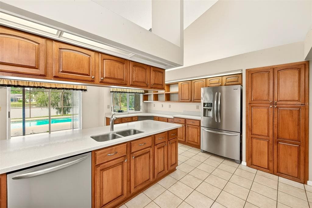 6517 THOROUGHBRED LOOP photo 7