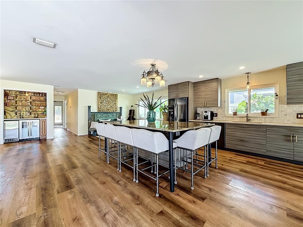 2162 W VINA DEL MAR BOULEVARD photo 22