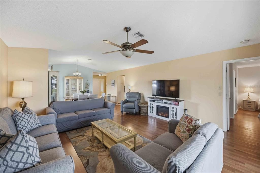 38 PEBBLE ROCK DRIVE photo 16