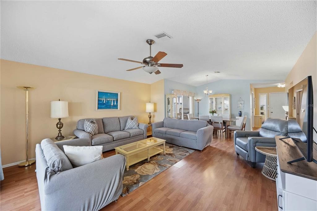 38 PEBBLE ROCK DRIVE photo 14