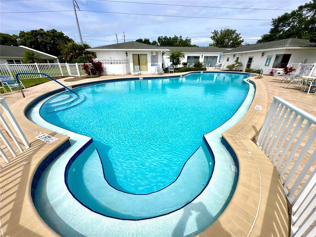1655 S HIGHLAND AVENUE J190 photo 24