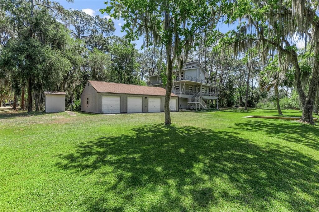 7373 CIRCLE DRIVE 4