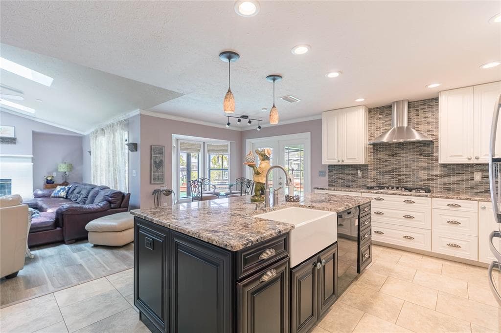 6602 SEABIRD WAY photo 13