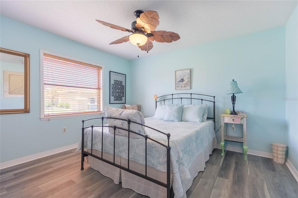 6602 SEABIRD WAY photo 25