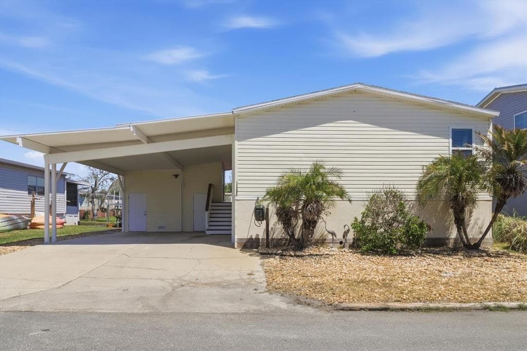 11673 W CLEARWATER COURT photo 4