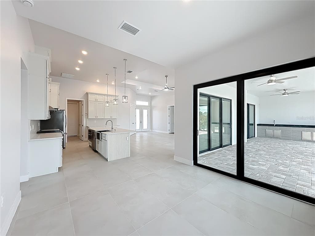 9524 SINGER CIRCLE photo 14