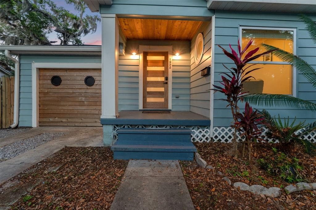 1502 E PARK CIRCLE photo 6