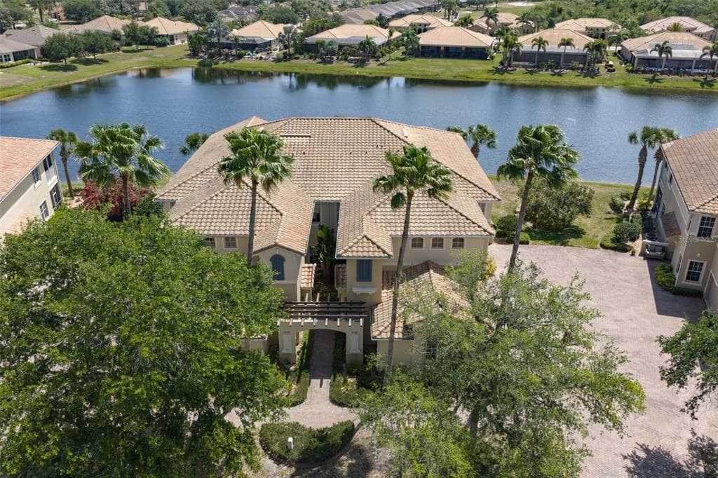 1330 EMERALD DUNES DRIVE photo 1